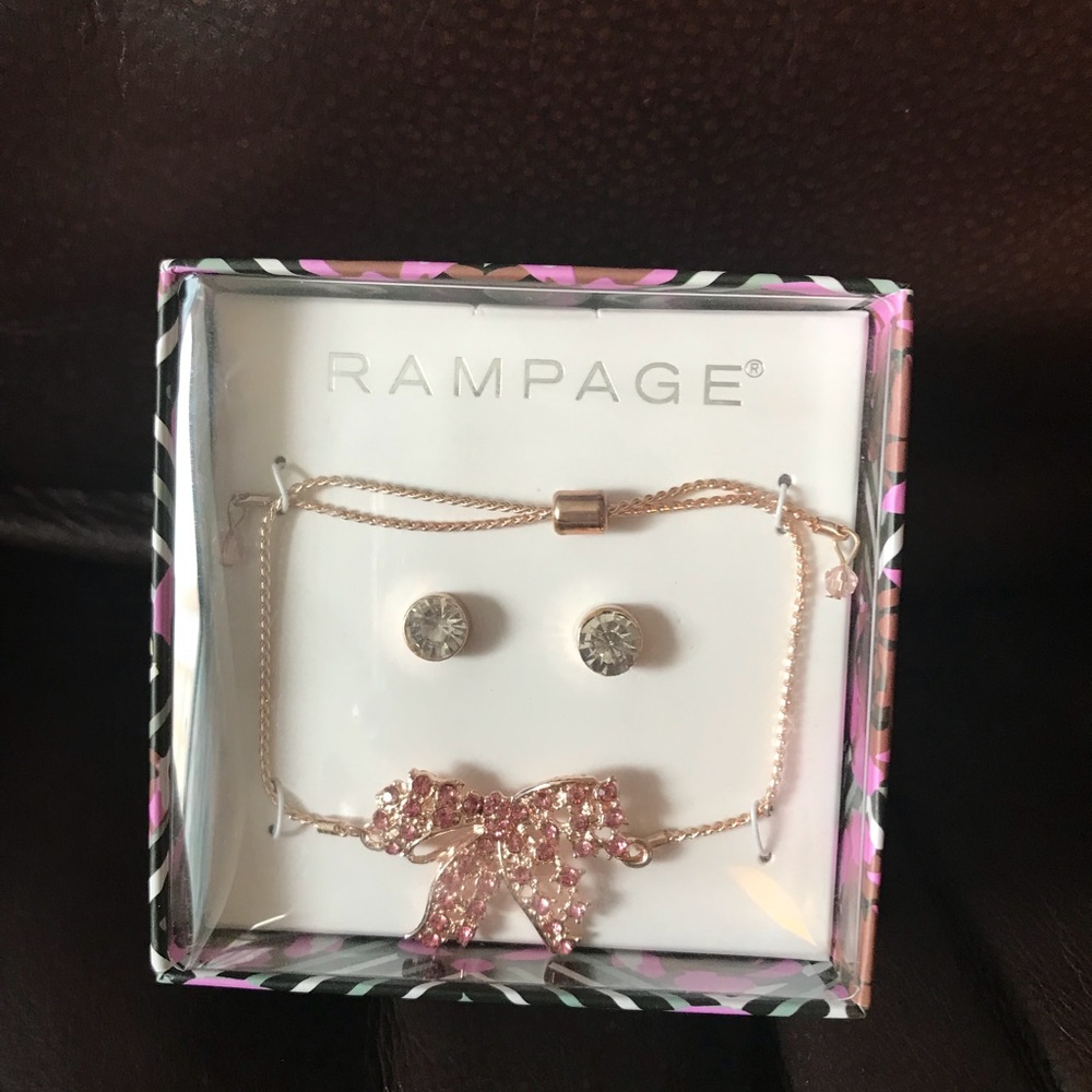 Rampage now bracelet and stud earring set